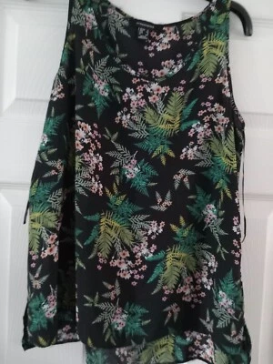 box 936 ladies top good condition primark multicoloured polyester size 12 - Image 1 of 2