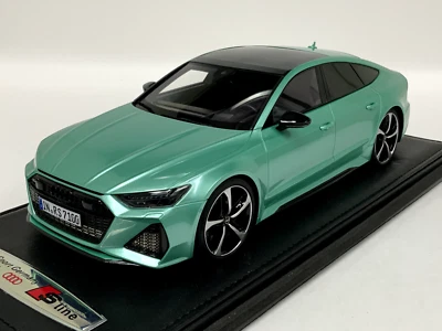 1/18 MotorHelix Audi RS7 de 2020 en verde metálico ruedas personalizadas base de cuero Foto 1 de 4