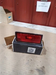 1970-1972 CORVETTE LH REAR SIDE MARKER LIGHT 3973653 - Picture 1 of 4