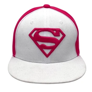 Gorra Supergirl Snapback Sombrero Six Flags Exclusivo Rosa y Blanco DC Comics Superhéroe - Imagen 1 de 13