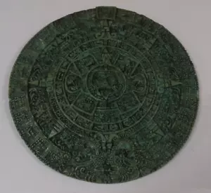 Vintage Aztec 10" Solar Sun Inlay Stones Calendar Plaque Maya Inca Sculpture - Picture 1 of 8