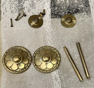 Graber Sensational Swags  Solid Brass Swagholder/Flower Pair - Picture 1 of 7