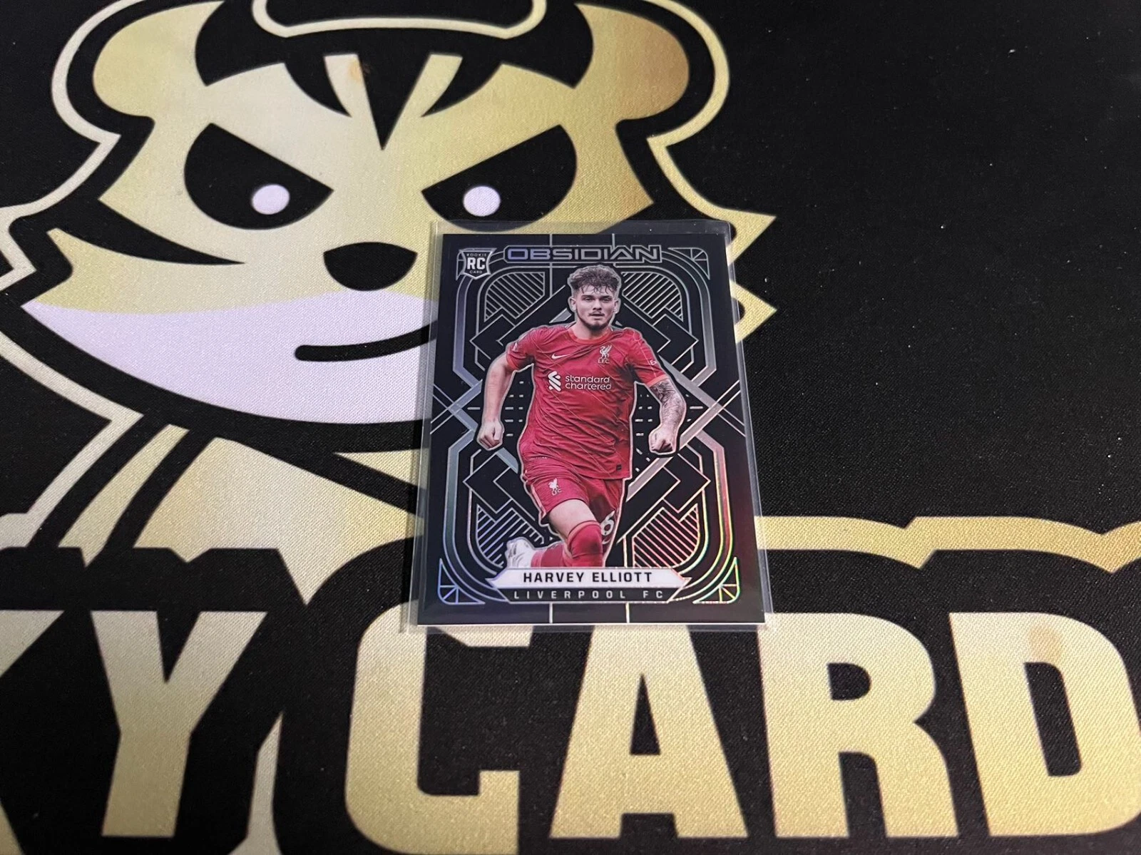 2021-22 Panini Obsidian Soccer #3 Harvey Elliott 081/105 RC