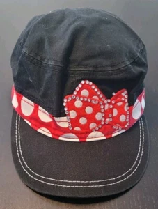 Sombrero de Minnie Mouse de los Parques Disney negro con lazo rojo y blanco con piedras brillantes - Imagen 1 de 5