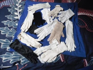 LOT DE 14 PAIRES DE GANTS ANCIENS DAME "CUIR COTON LIN SATIN ... - Picture 1 of 8