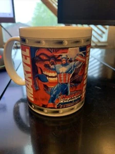 NUEVA Taza de Café Marvel Capitán América y Calavera Roja - Imagen 1 de 2