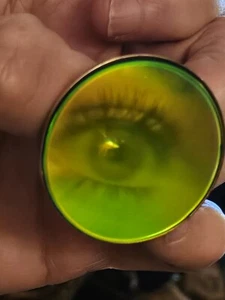 Vintage 1980's Rare Retro Glass Hologram Eye, Art 3D Pendant Eye Brooch Pin - Picture 1 of 7