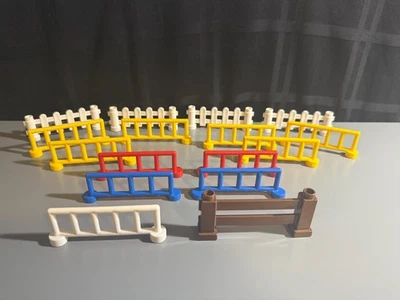 LEGO DUPLO Vallas Lote a Granel de 16 Blanco Amarillo Rojo Azul Marrón Ciudad Granja Foto 1 de 4