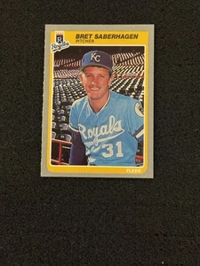 Tarjeta de béisbol de novato Fleer #212 1985 Bret Saberhagen Kansas City Royals - Imagen 1 de 2