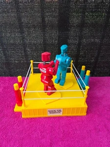 Rock 'Em Sock 'Em Robots Fighting Boxing Match 2-Player Classic Game By Mattel - Bild 1 von 5