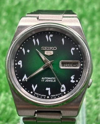 Vintage Seiko 5 Automatic || Green Dial || Men's Vintage Watch || 17 Jewels - Image 1 of 4