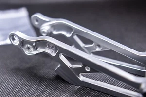 Chrome Wing Mount for Arrma 1/8 6S Kraton Typhon Talion Senton Outcast Notorious - Picture 1 of 11