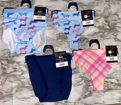 XS(1) - Image 1 of 4