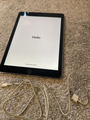 Apple iPad Air 2 16gb Wi-Fi - Model A1566 GREY See Description - Image 1 of 4