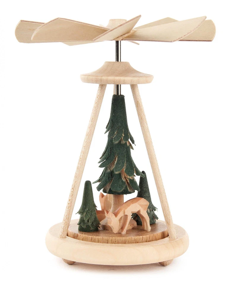 微型金字塔雕刻鹿森林树 | 温暖空气金字塔 — 第 1/1 张图片