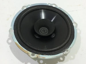 ALTAVOZ PUERTA DELANTERO DERECHO LADO CONDUCTOR TOYOTA AYGO 2013 86160-0H020 - Imagen 1 de 4