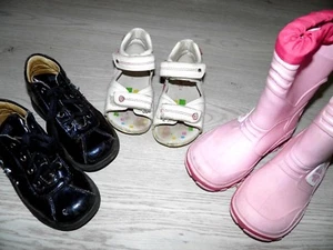 hübsche Mädchen Gummistiefel,Boots,Sandalen ELEFANTEN;Richter Gr-23-24 - Bild 1 von 9