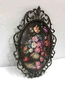 Cornice portafoto vintage ottone ovale ornato fiori convessi Made in Italy - Foto 1 di 15