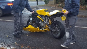 2004 Ducati 749S Yellow Spares Or Repairs - Picture 1 of 8