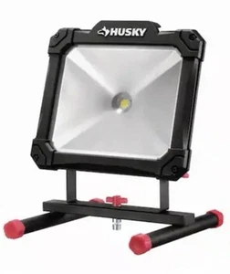 Husky 5000 Lumen LED Portable Work Light HD5000PUO - Picture 1 of 9