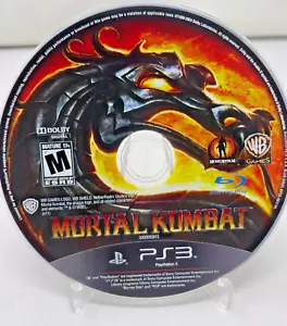 Mortal Kombat (Sony PlayStation 3, 2011, PS3) solo disco senza tracciamento #D51 - Foto 1 di 3
