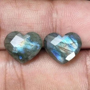Labradorite Heart Shape Cabochons Pair Loose Gemstone Faceted Flat Back 10.00 Ct - Picture 1 of 8