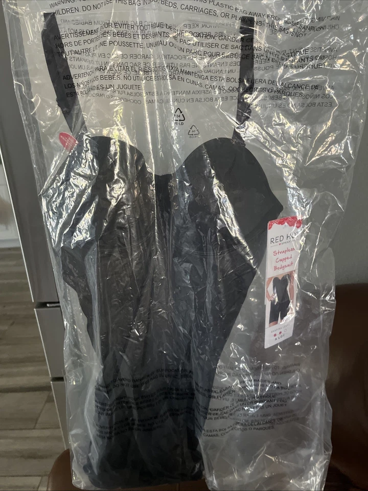 Новый с Ярлыками! SPANX Sz M костюм ваш фантазии без бретелек чашечки середины бедра боди 10156R черный - Изображение 1 из 2