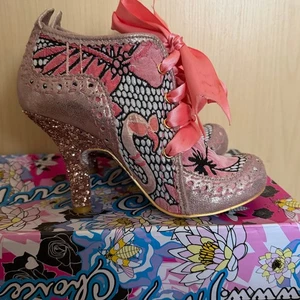 Irregular Choice Abigails Third Party Pink Gold Floral Heels UK 5 (EU 38) - Picture 1 of 13