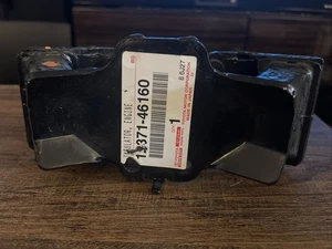 Toyota Original 12371-46160 Aislador Motor Montaje Trasero Nº1 1237146160 OEM - Imagen 1 de 5