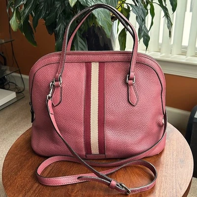 Bolso Cartera GUCCI Mediano Cuero Web Dome 👜 Foto 1 de 4