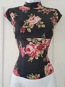 Womens Karen Millen Black Red Satin Floral Vintage Rose Oriental Top 8 Vgc. - Picture 1 of 12