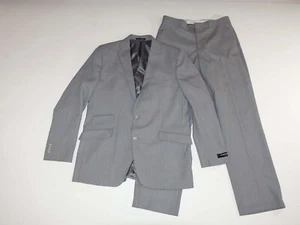Kenneth Cole New York Men's 2 Button Suit Size 43 Long 33 x 32 NWOT Light Gray - Picture 1 of 12