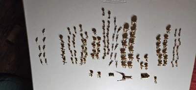 Micro Machines army figure lot of 100 - Image 1 of 4