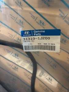 Hyundai Genuine Parts: TUBE-FUEL FEED - 313101J200 - Picture 1 of 2
