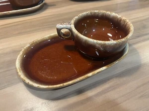 Vintage 1960s ‘Hull’ brown ceramic drip glaze soup mug + snack/sandwich tray #2 - Picture 1 of 9