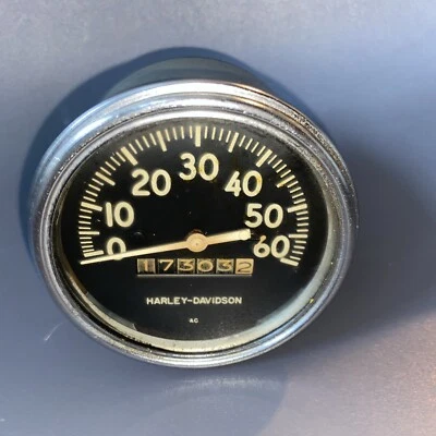 Harley Davidson 60-e62 Topper A,AH,AU Scooter OEM Speedo Speedometer 67010-59 - Image 1 of 4