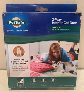 Brand New PetSafe 2 Way Interior Cat Door Safety Up To 15 lbs 5 3/4" x 5 3/4" - Picture 1 of 5
