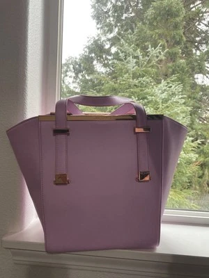 RARE Ted Baker Pink Leather Purse Adjustable Straps Silk Lined Rose Gold Bar - Image 1 of 4