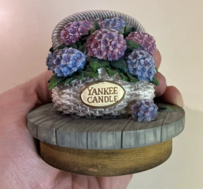 Our America Yankee Candle Top Hortensia Flores Cesta Tarro Tapper Primavera Decoración Foto 1 de 4