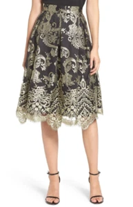 Falda plisada de vieira bordada metálica Eliza J (talla 8) - Imagen 1 de 2