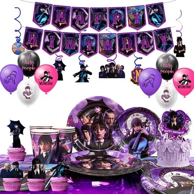 Decorazione di compleanno del mercoledì Addams Stovigliedi Compleanno per Feste - Immagine 1 di 4