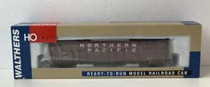 Walthers 932-24066 Northern Pacific #119631 Wood Chip Gondola NIB - Picture 1 of 3