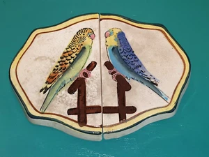 Cerámica electrónica Fred Roberts de colección remache expandible pintado periquito azul verde pájaros - Imagen 1 de 6