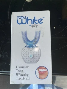 Cepillo de dientes ultrasónico blanqueador dental Total White by Igia nuevo/caja abierta - Imagen 1 de 7