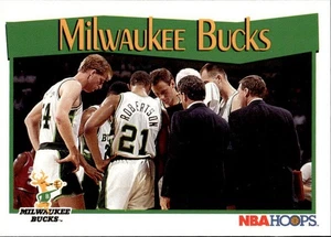 1991-92 Hoops #288 Milwaukee Bucks - Picture 1 of 2