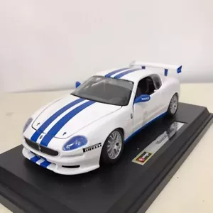 Modellino auto sportiva Maserati Trofeo in lega 1:24 bianco - Foto 1 di 4