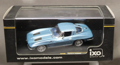 IXO 型号 1/43 完好带盒 1963 年 CORVETTE STINGRAY @ — 第 1/2 张图片