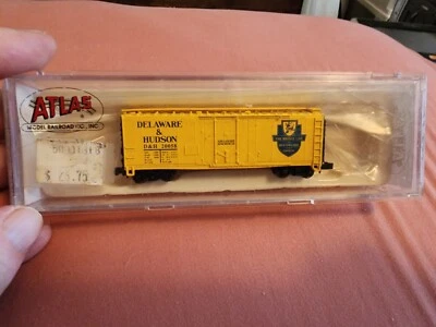 Atlas N Gauge 40' PS-1 Box Car Delaware & Hudson - Image 1 of 4