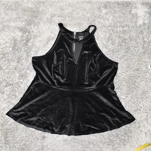 Torrid Women's Plus Size 3 Blouse Top Sleeveless Black Solid Polyester Crew Neck - Picture 1 of 8