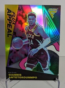 2022-23 Panini Flux Giannis Antetokounmpo Flux Appeal #18 Holo Prizm